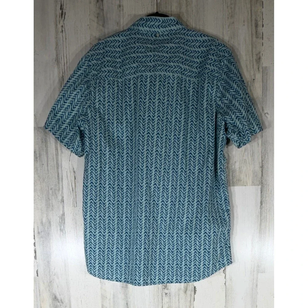 Toad&Co Button Front Camp Shirt Size Medium Teal Blue Geometric Organic Cotton - Picture 2 of 6